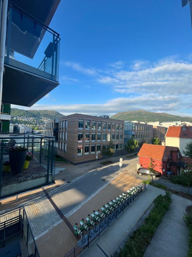 Modern Apartment - Amazing Terrace And Fjord View, Close To City Center Bergen Eksteriør billede